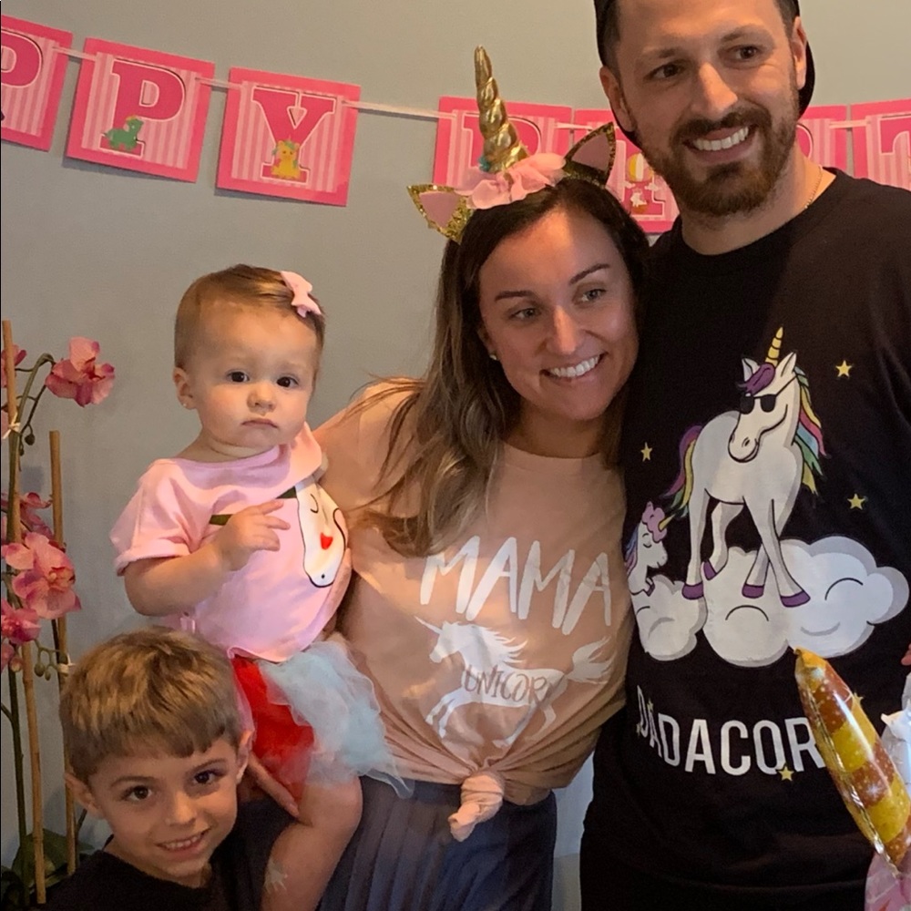 Meet your Posher, Isabel